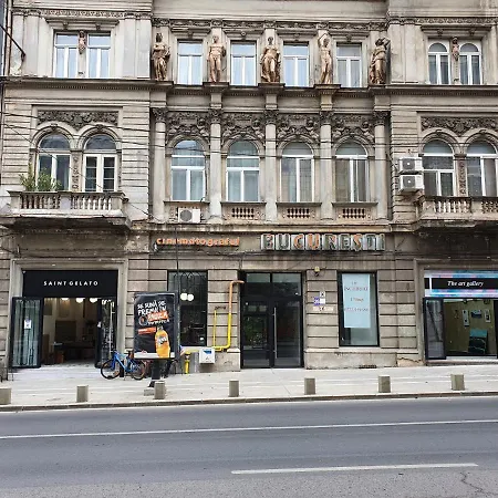 Apartmanhotel Upstairs Boutique Bukarest