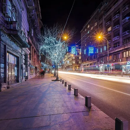 Upstairs Boutique 3* Bucarest