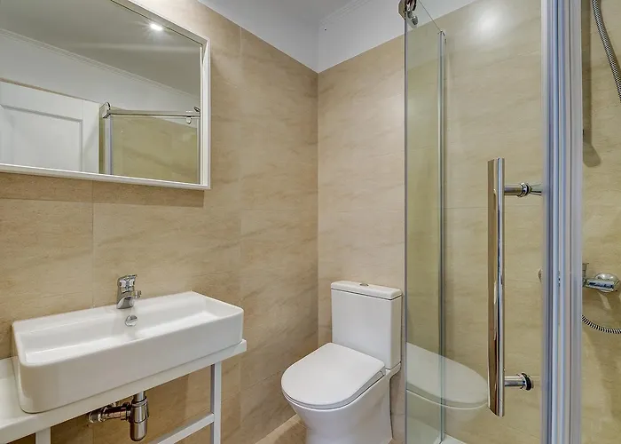 Aparthotel Upstairs Boutique 3*